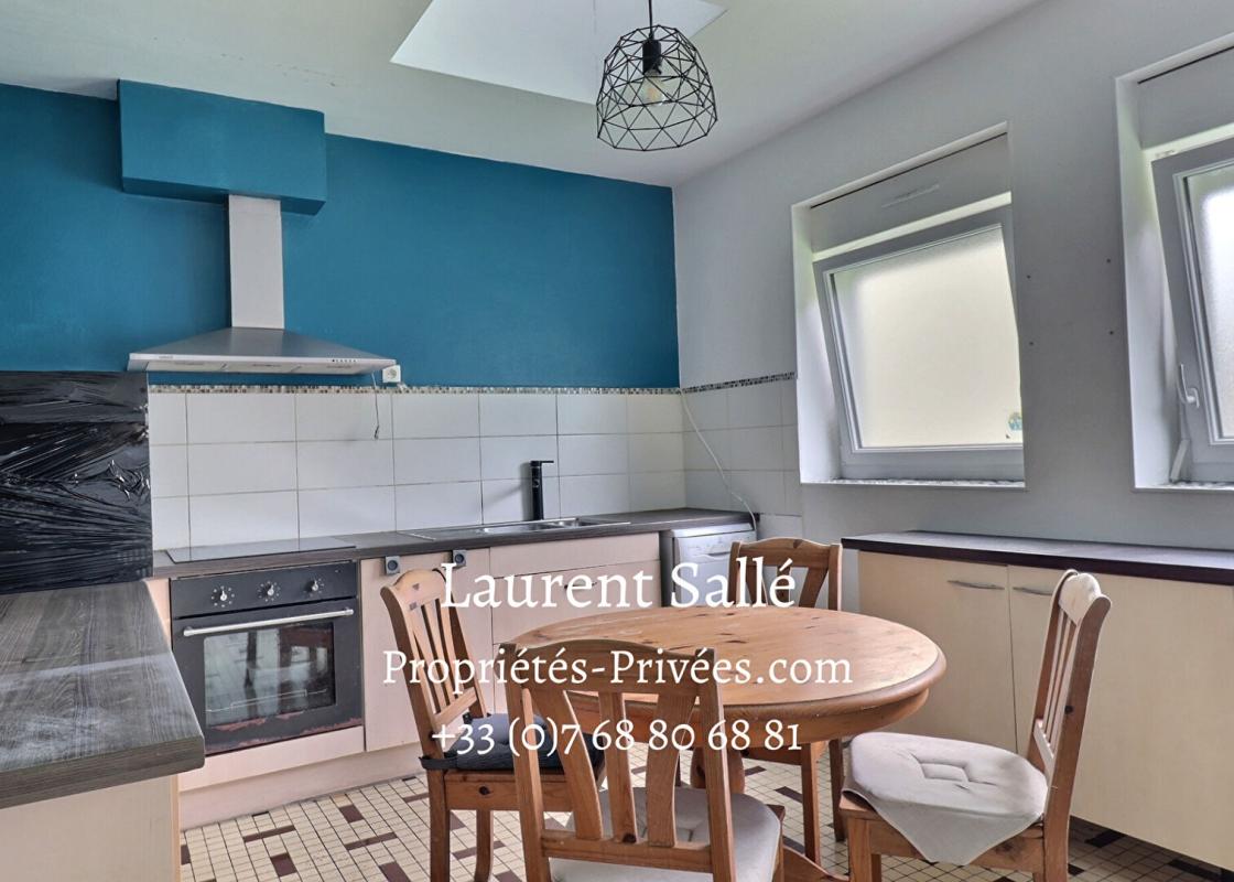 PLUHERLIN Maison  centre bourg: 5 pièce(s) 133 m2 4