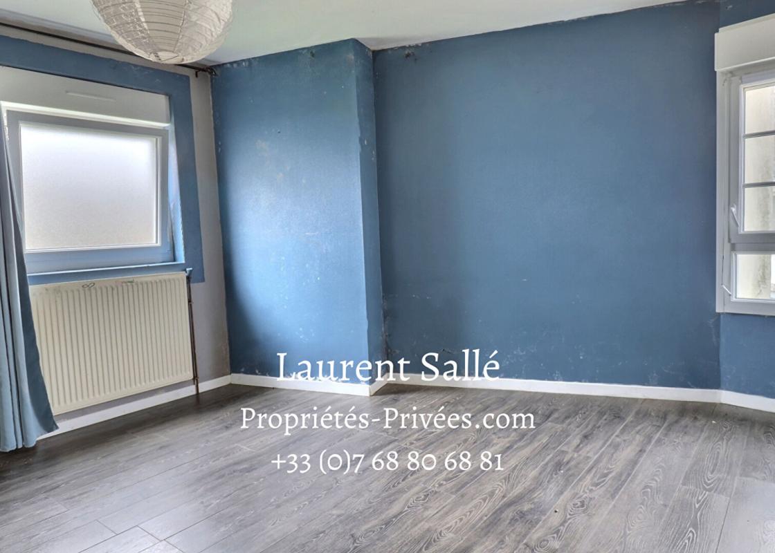 PLUHERLIN Maison  centre bourg: 5 pièce(s) 133 m2 5