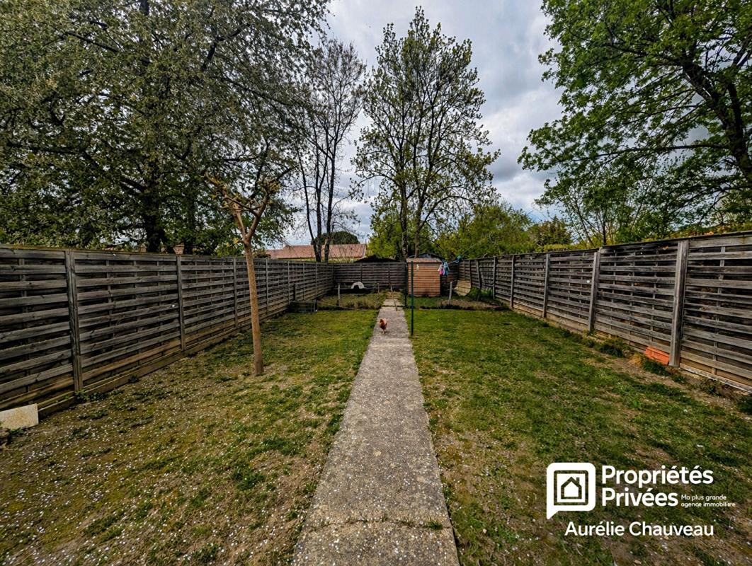 BERGERAC Maison de ville proche des commodités au centre de Bergerac 8