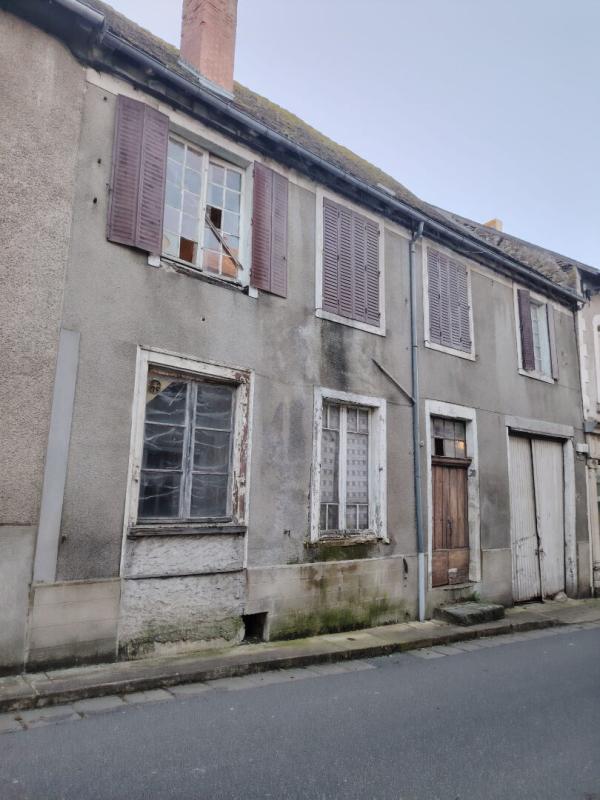 LUBERSAC Maison Lubersac 6 pièce(s) 200 m2 1