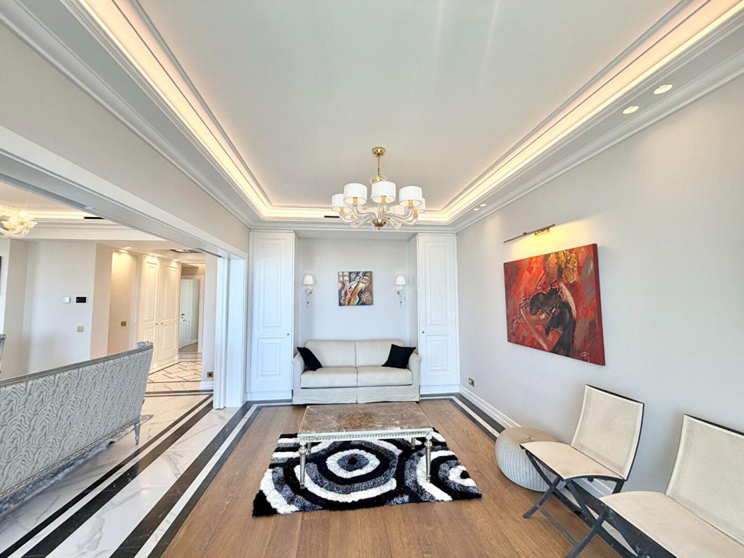 CANNES Cannes Croisette Appartement 5 pièces 124 m2 5