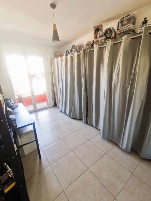 DRAGUIGNAN 3 pièces traversant avec 2 balcons 6