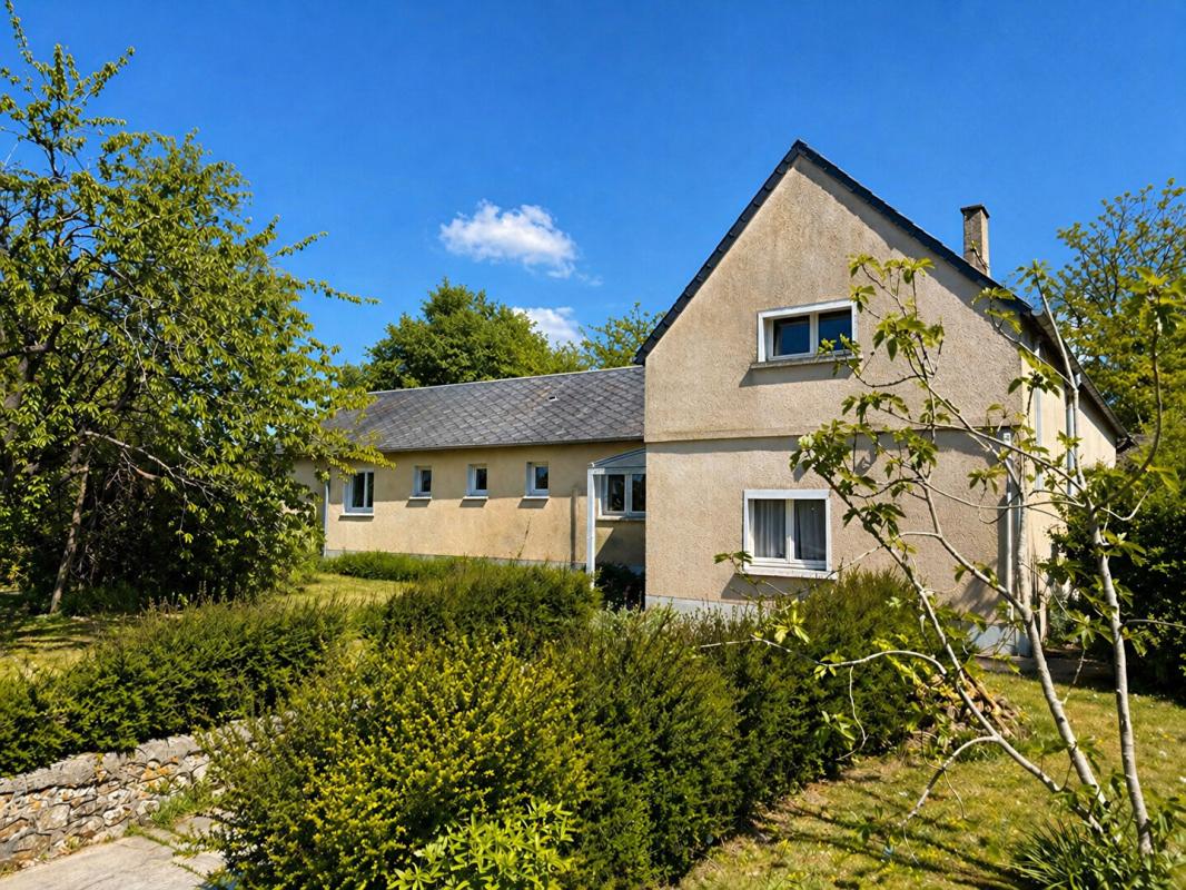 BELLEME Bellême centre à pied - Grande maison 7 chambres avec jardin de 1800 m², garage et fort potentiel 1