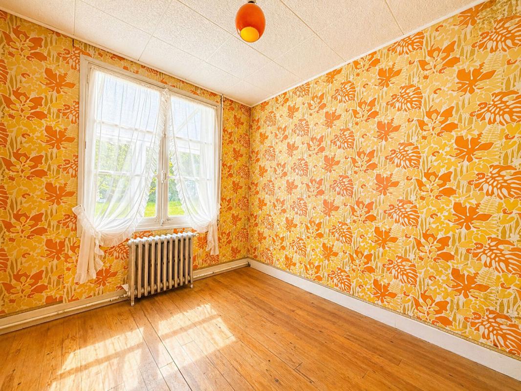 BELLEME Bellême centre à pied - Grande maison 7 chambres avec jardin de 1800 m², garage et fort potentiel 13