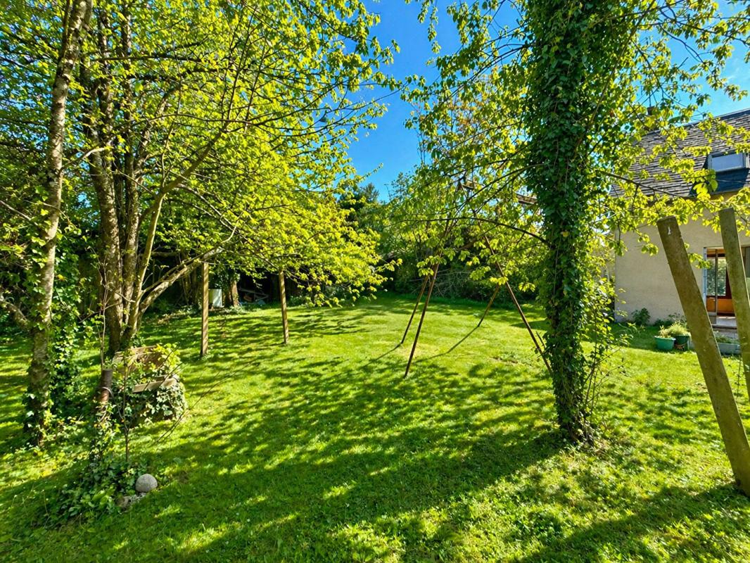 BELLEME Bellême centre à pied - Grande maison 7 chambres avec jardin de 1800 m², garage et fort potentiel 9