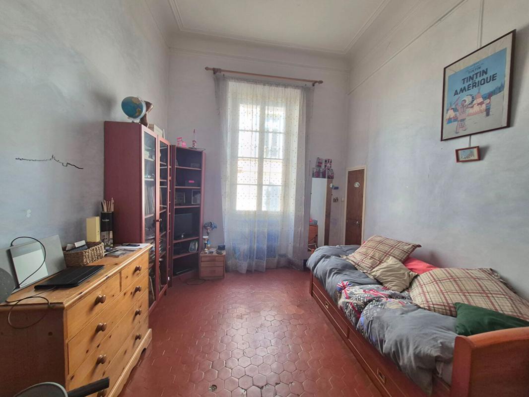 MARSEILLE-6E-ARRONDISSEMENT Appartement Marseille 13006  T6 161 m2 8