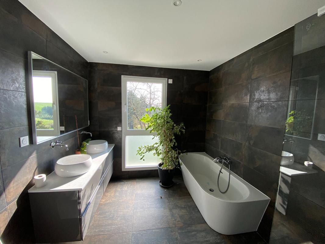 COULOMMIERS Bien d'exception éco-performant - DPE A/A 12