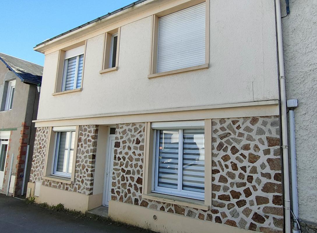 LA VERRIE Maison de bourg La Verrie 5 pièces 98 m2 1
