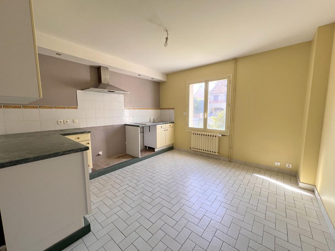 LE MANS Maison - Le Mans - Gazonfier - 7 pièce(s) - 164 m² 9