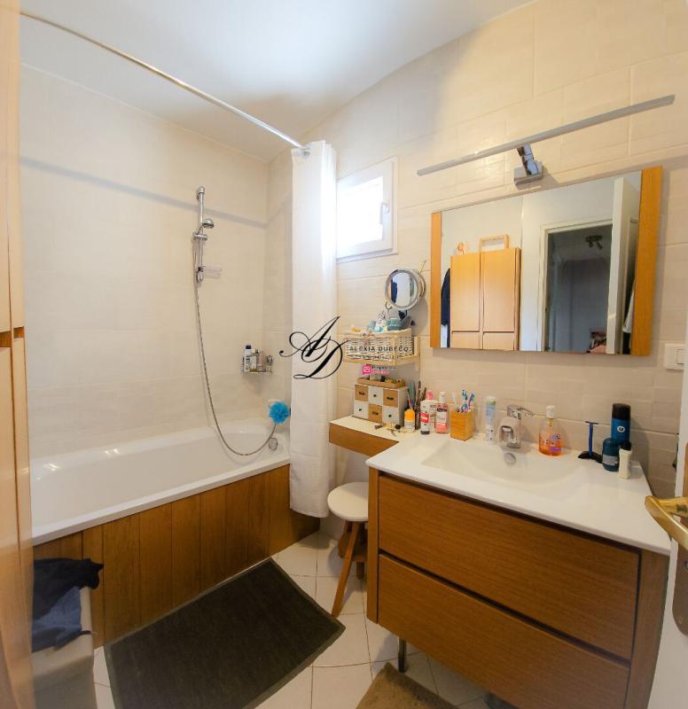 CHAMPS-SUR-MARNE Maison 112 m2 Champs-Sur-Marne proche transports et commodités 8