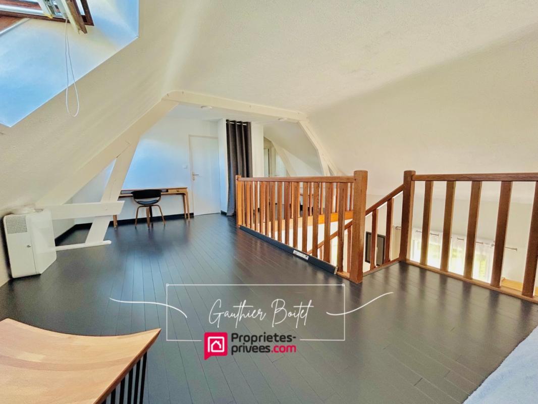 COULOMMIERS Maison Coulommiers 6 pièce(s) 153 m2 10