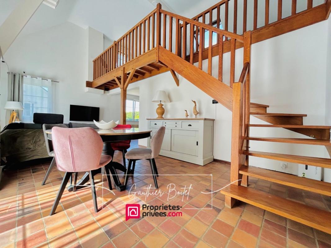 COULOMMIERS Maison Coulommiers 6 pièce(s) 153 m2 4