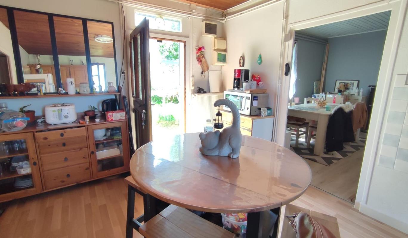 CROS Maison avec terrain commune de Cros 63810 3