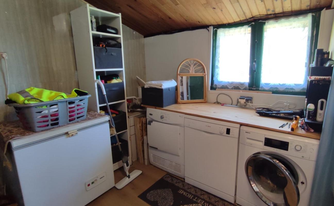 CROS Maison avec terrain commune de Cros 63810 8