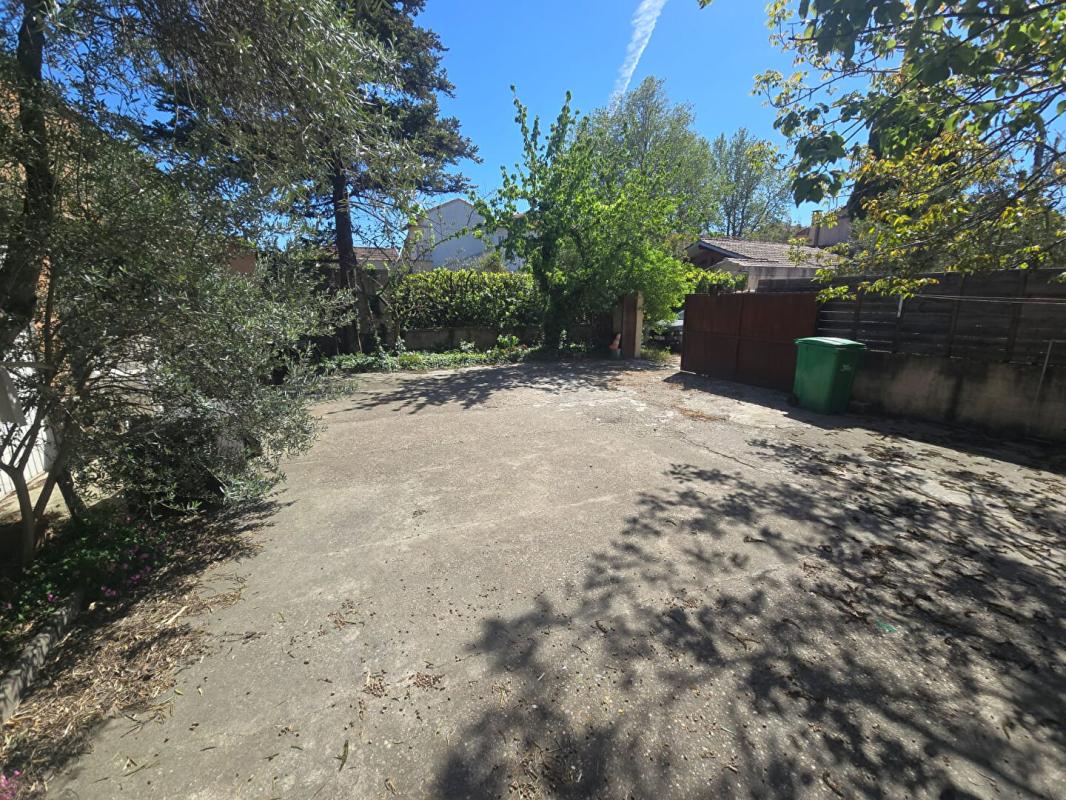 AVIGNON Maison  9 pièce(s) 146 m2 2