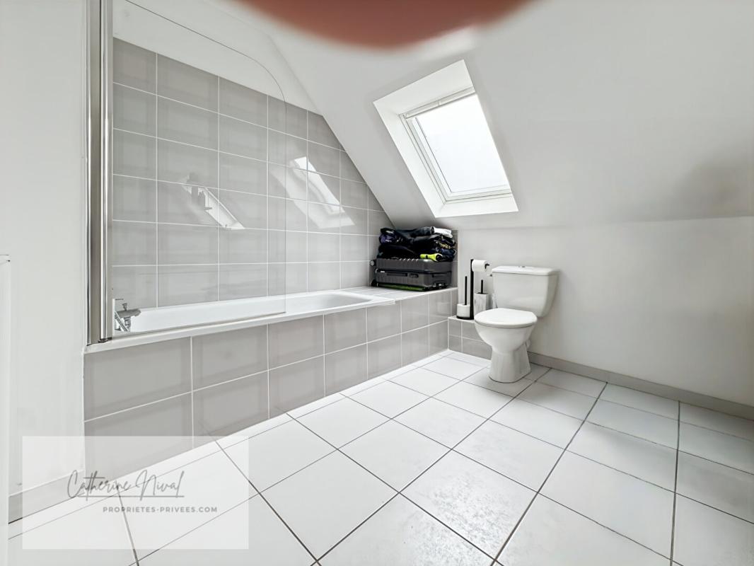 TRIGNAC Maison Trignac  3 chambres , jardin , garage 12