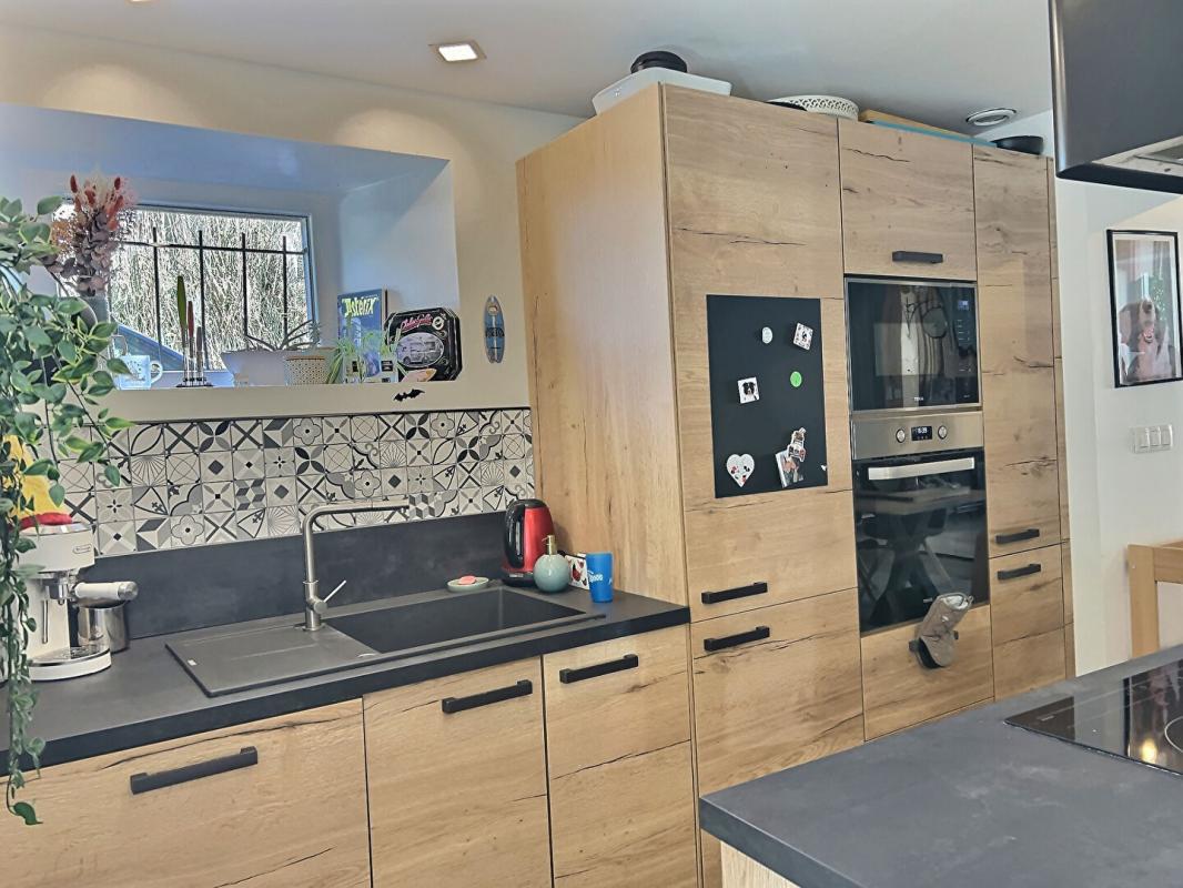 RUMILLY EN EXCLUSIVITE  - Maison mitoyenne rénovée sortie Rumilly  4 pièces 119.93 m2 2