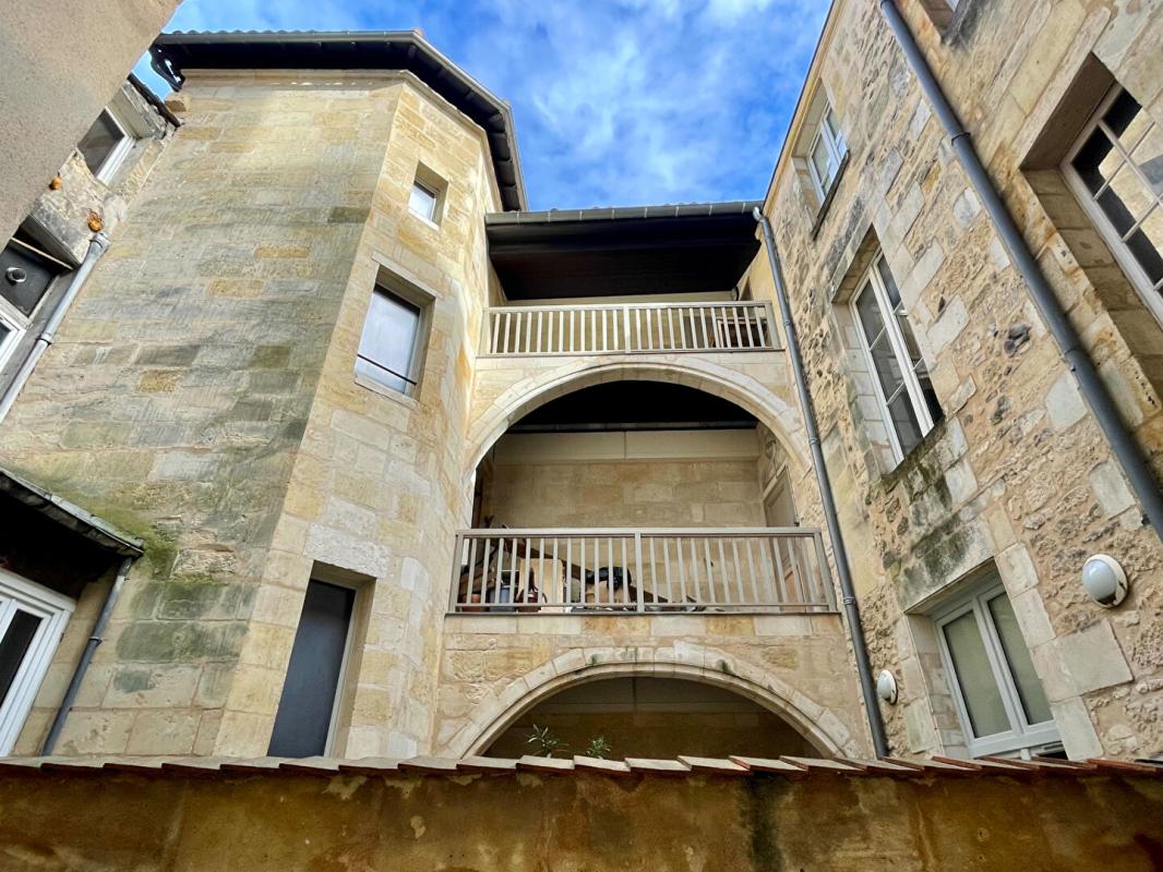 BORDEAUX Appartement Bordeaux 3 pièce(s) 61 m2 + Terrasse env 18 m2 9