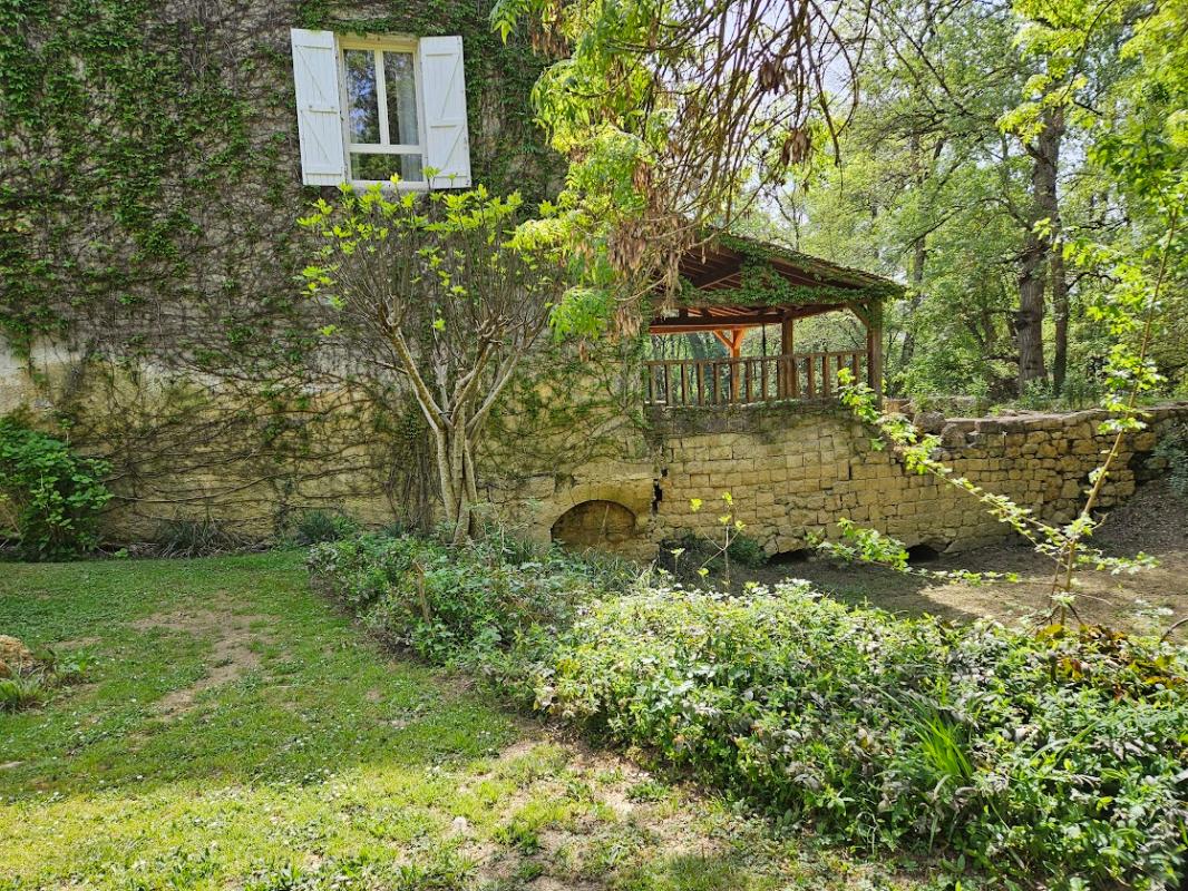 ASTAFFORT ASTAFFORT  :  L'Âme du Moyen-Âge au fil de l'eau : Ancien Moulin d'Exception 230 m² 17