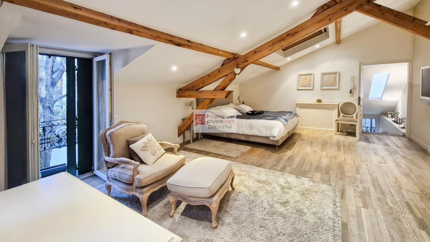 SURESNES Suresnes centre-ville bas  grande maison d'exception 10