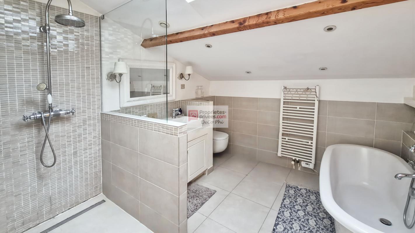 SURESNES Suresnes centre-ville bas  grande maison d'exception 11