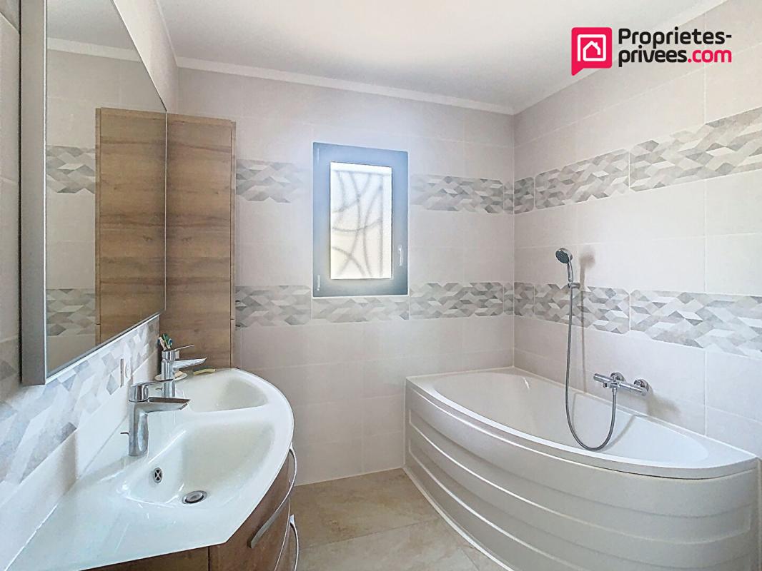 BRISSAC Maison Brissac 5 pièce(s) 150 m2 6