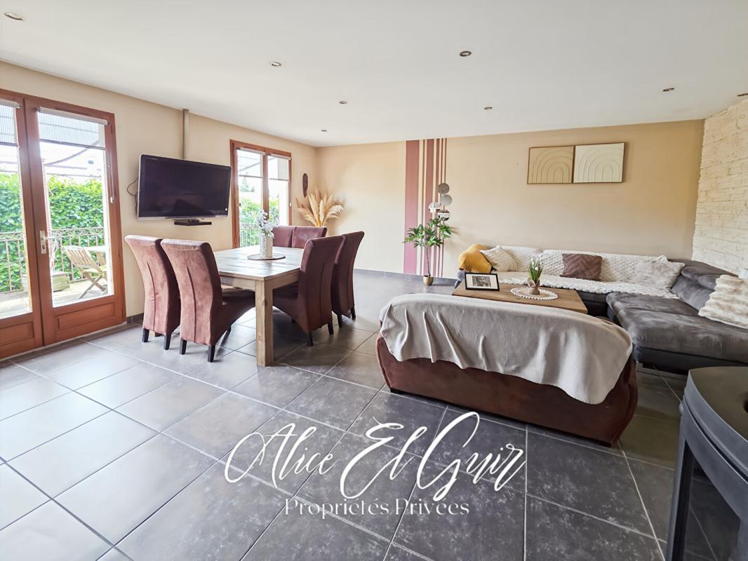 CARCASSONNE Proche Carcassonne - Maison 4 pièce(s) 107 m² / 607 m² de terrain 6