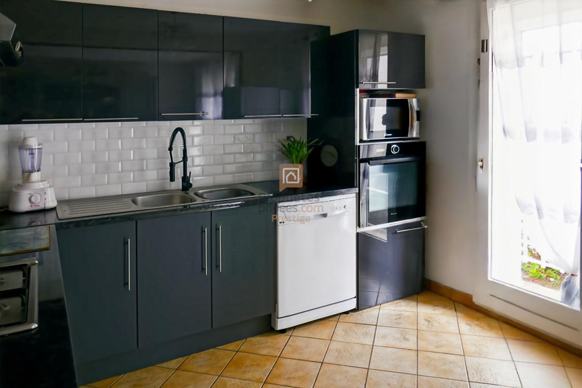 MERIGNAC Charmante Maison  familiale Soignée avec jardin paysager 2