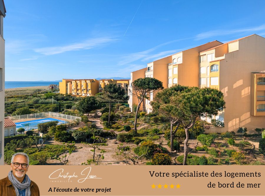 PORT LEUCATE T2 vue mer avec loggia, accès direct plage et parking privé 1
