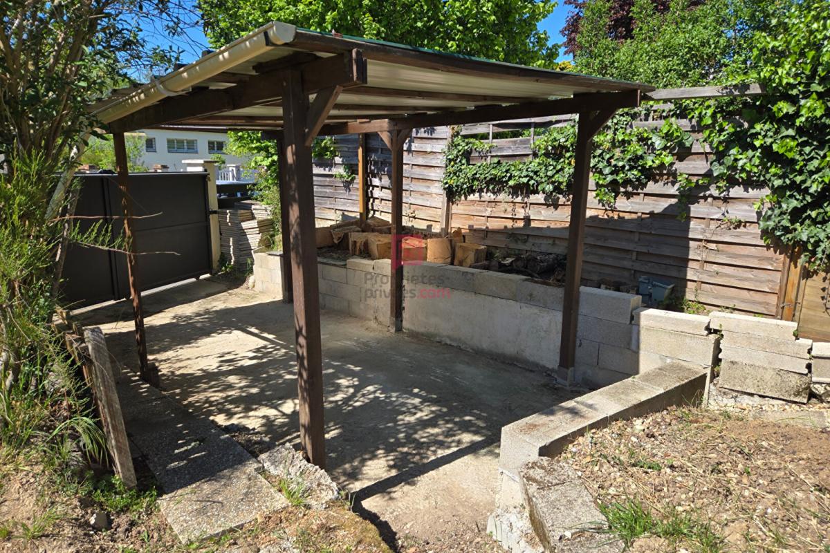 BRETIGNY-SUR-ORGE Maison  118.6 m² - plain pied - Brétigny-sur-Orge  - 5 chambres - Proche  gare 17