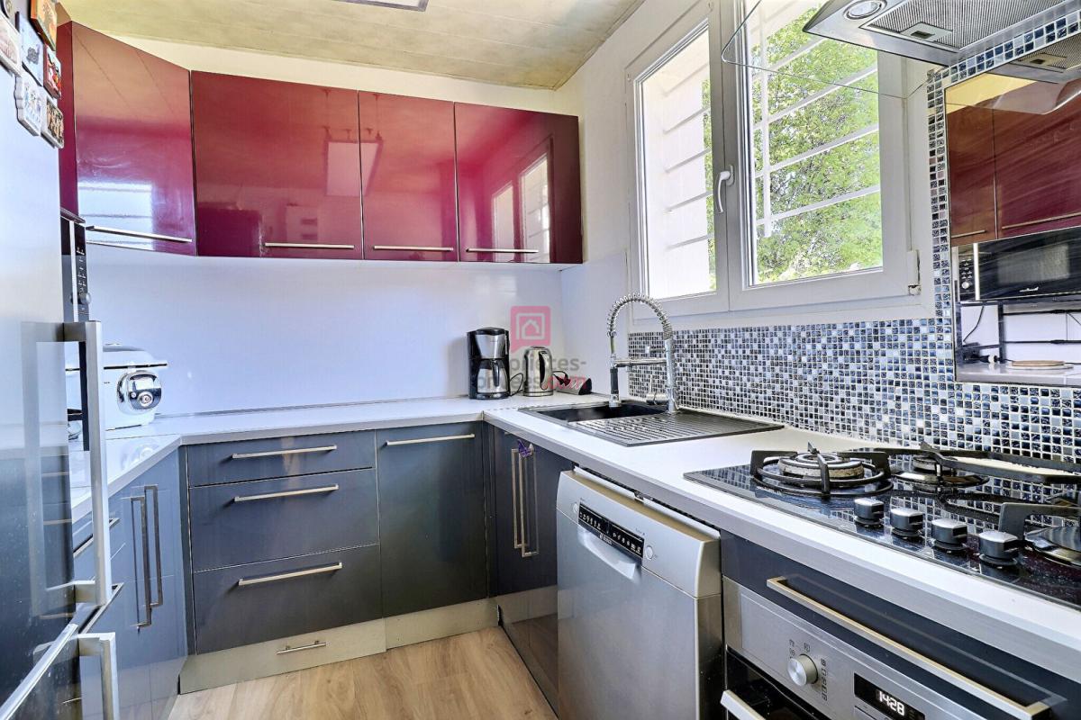 BRETIGNY-SUR-ORGE Maison  118.6 m² - plain pied - Brétigny-sur-Orge  - 5 chambres - Proche  gare 5