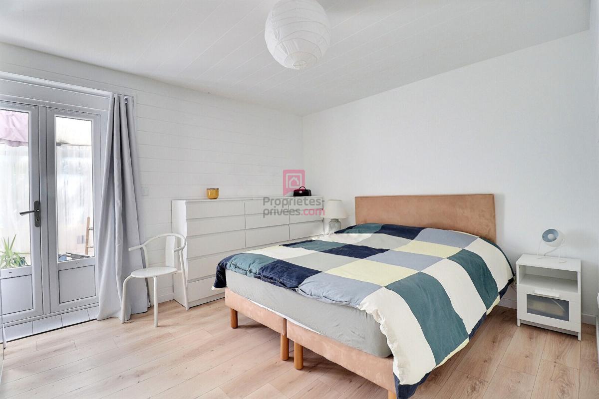 BRETIGNY-SUR-ORGE Maison  118.6 m² - plain pied - Brétigny-sur-Orge  - 5 chambres - Proche  gare 6