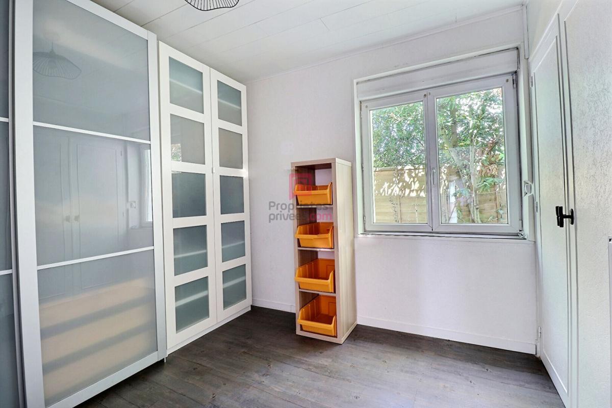 BRETIGNY-SUR-ORGE Maison  118.6 m² - plain pied - Brétigny-sur-Orge  - 5 chambres - Proche  gare 8