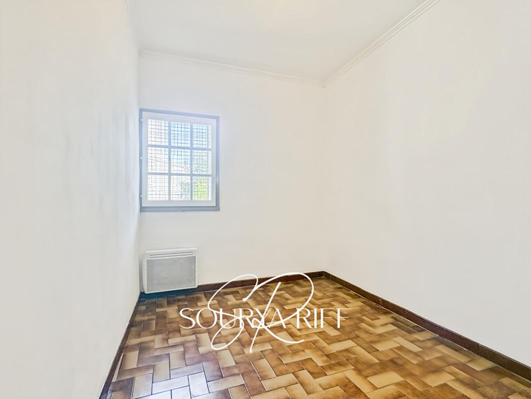 CARCASSONNE Maison de ville située au coeur de la Bastide de Carcassonne, 75 m2 9