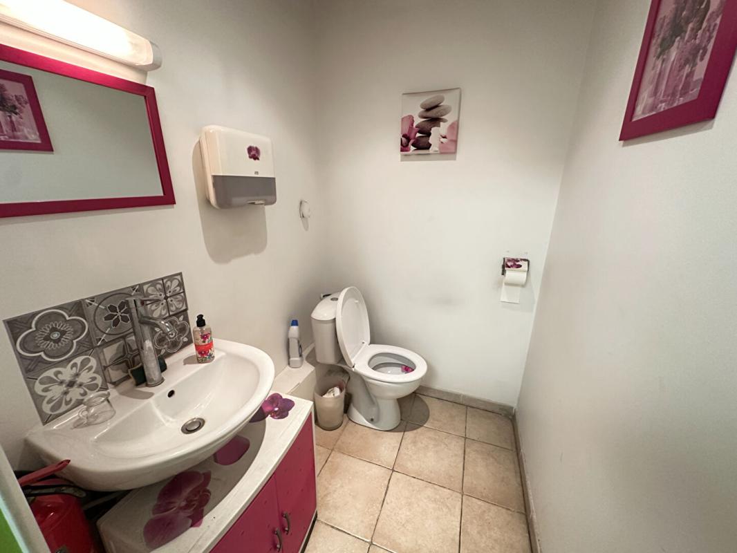 BOUC-BEL-AIR EXCLUSIVITE Bureaux professionnel 36 m² 6