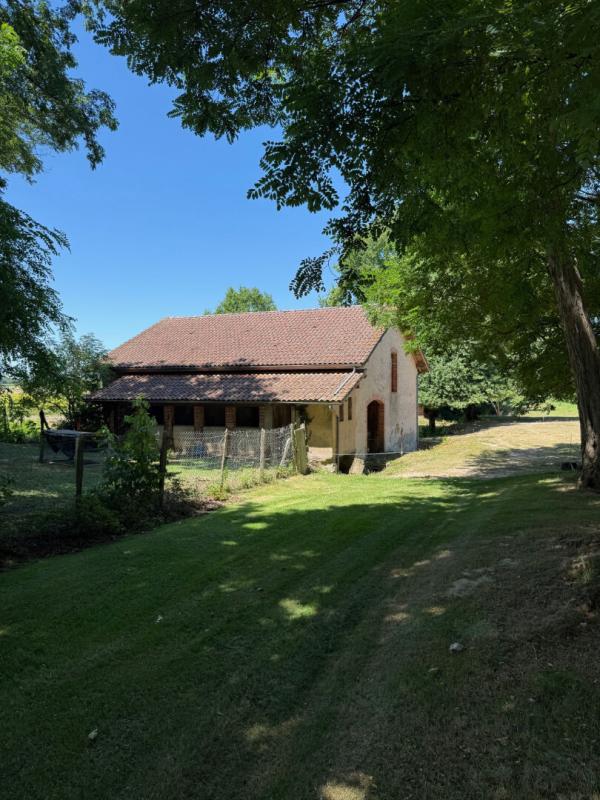 VILLENEUVE-DE-MARSAN Demeure de prestige Villeneuve De Marsan 14 pièce(s) 430 m2 10