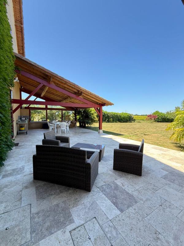 VILLENEUVE-DE-MARSAN Demeure de prestige Villeneuve De Marsan 14 pièce(s) 430 m2 7