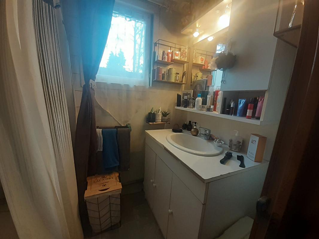 SENANTES Maison SENANTES avec 1943 m² de terrain 8