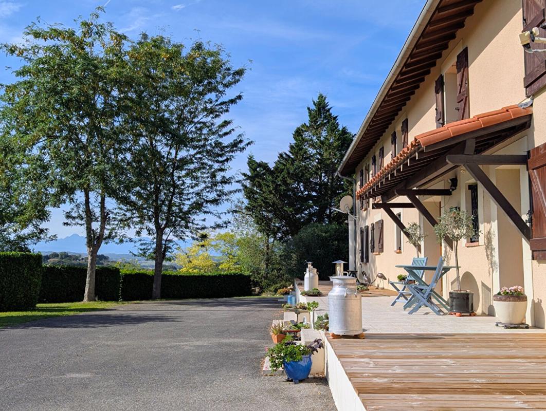 RIEUX-VOLVESTRE Demeure Rieux-Volvestre 20 pièces 444 m² habitables avec 27 hectares 16