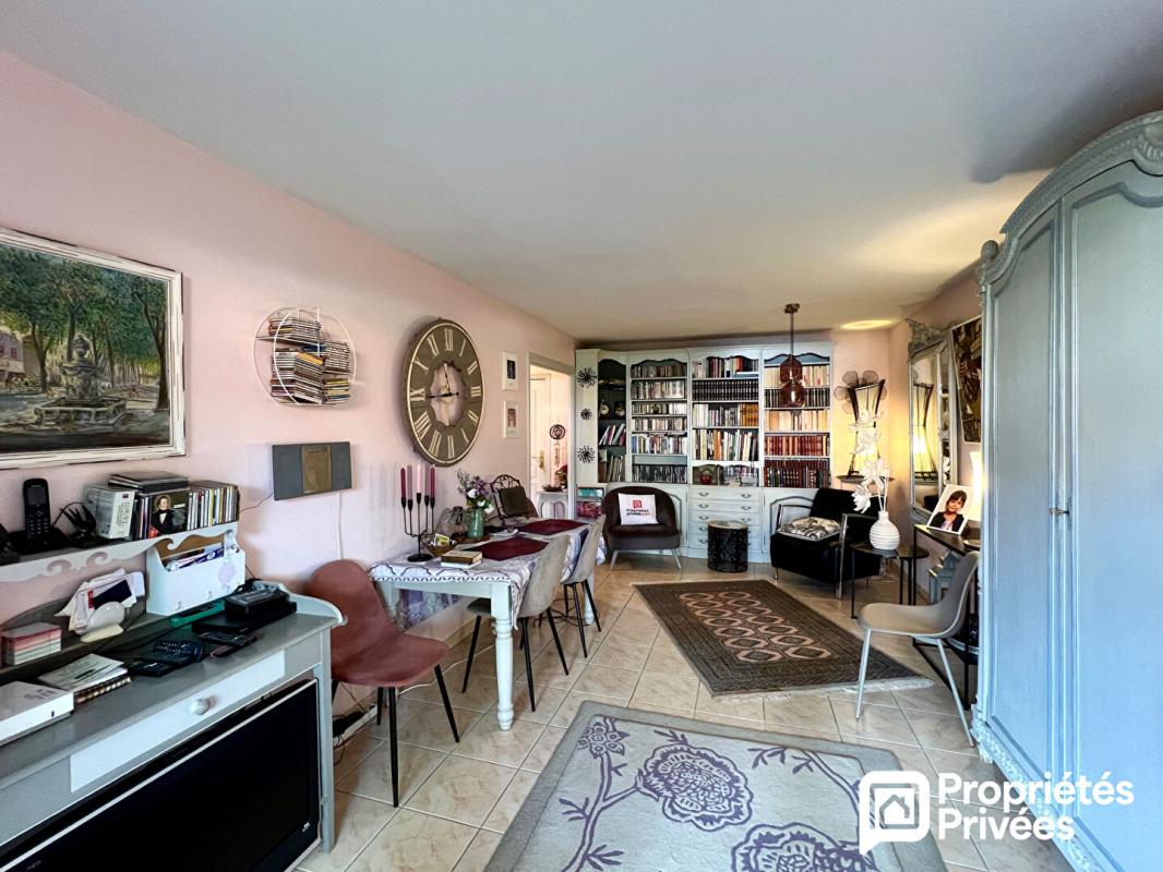 FREJUS Appartement 3 pièces avec jardin, résidence avec piscine, emplacement recherché 6