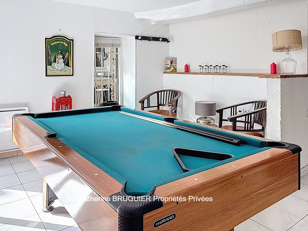 SAINT-JEAN-DE-LIVERSAY Maison en pierre - 210 m² - 5 chambres - Piscine -jardin clos- Coeur de village- Grand garage 7