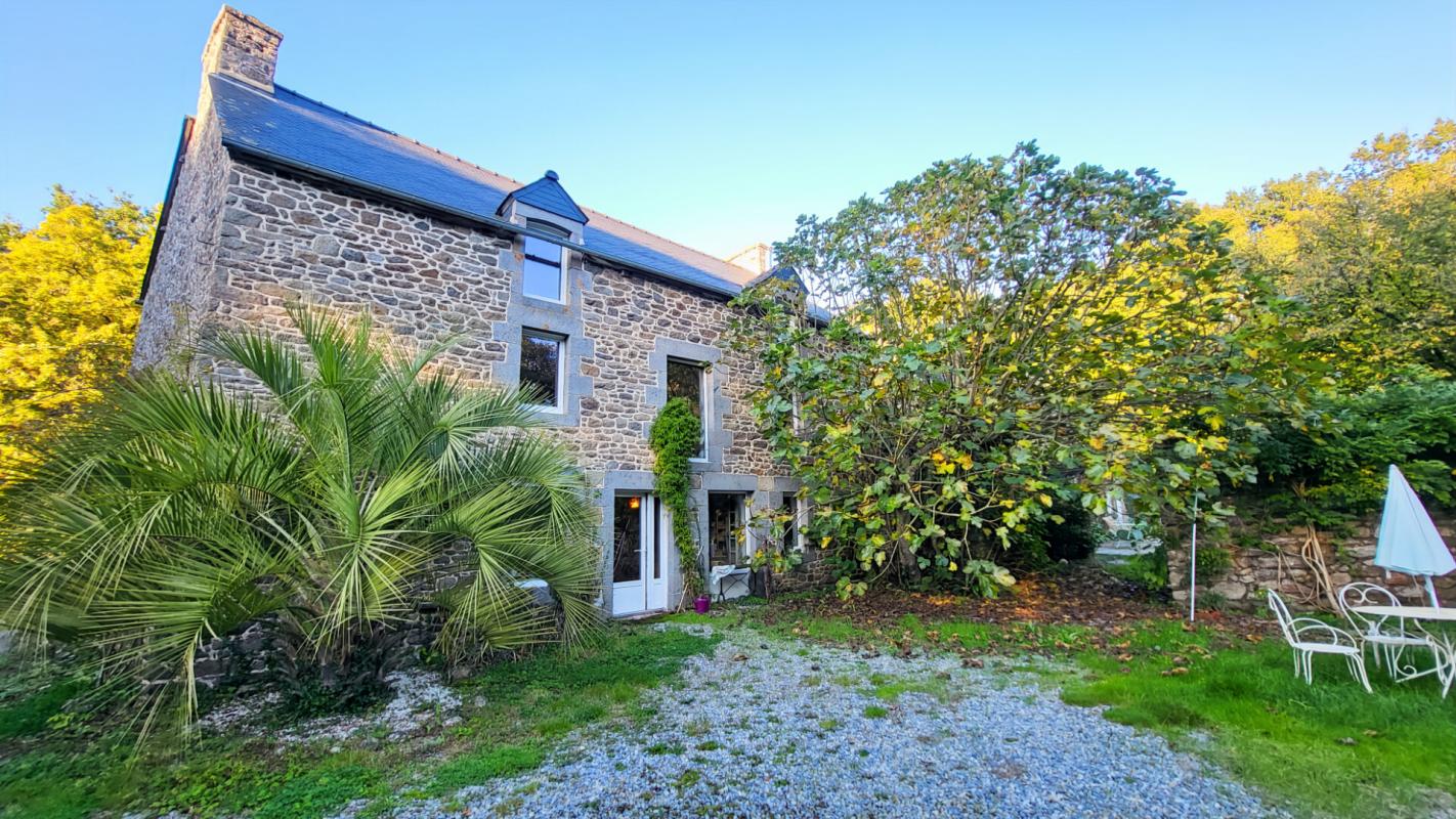 PLEUDIHEN-SUR-RANCE Magnifique demeure de plus 350 m² + un gîte dans un havre de paix 3