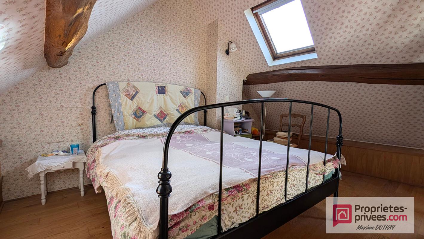 MONTHODON Longère 5 pièces 145m² 14