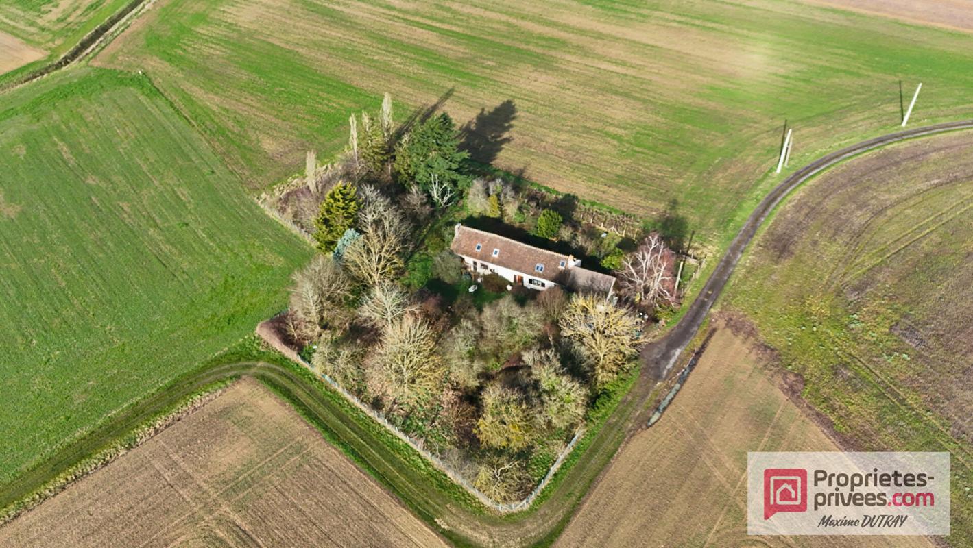 MONTHODON Longère 5 pièces 145m² 2