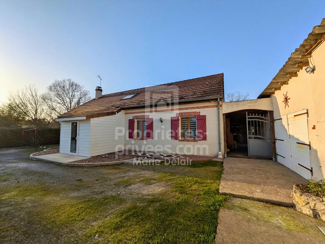 POUGUES-LES-EAUX Maison indépendante - Pougues Les Eaux - 6 pièces 15