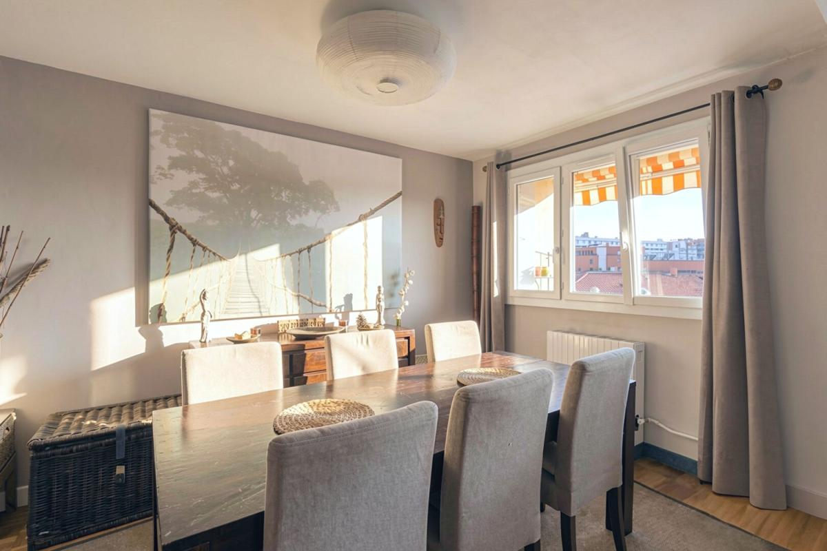 LYON-8E-ARRONDISSEMENT EXCLUSIVITE - Lyon 8ème - Appartement 4 pièces - 80 m2 3