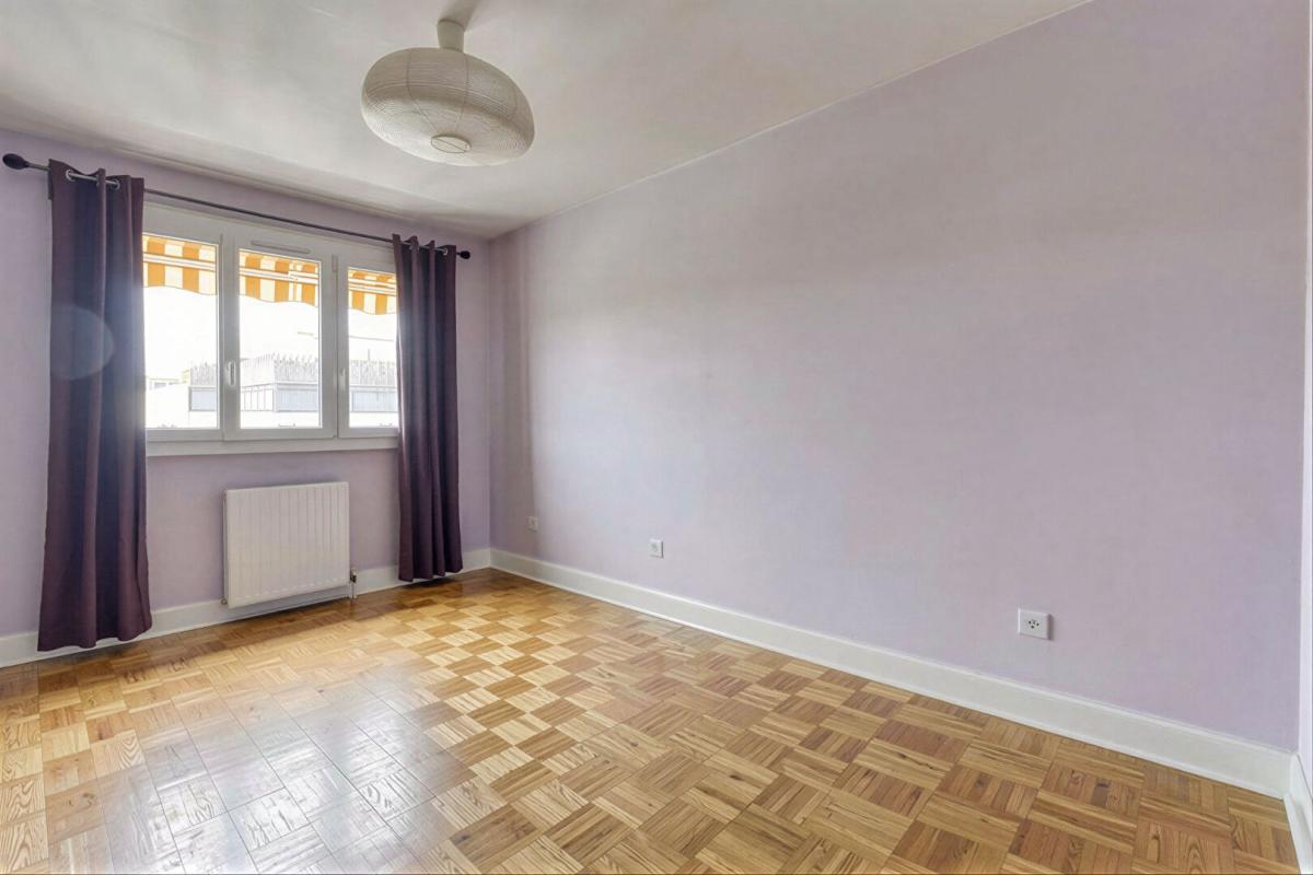 LYON-8E-ARRONDISSEMENT EXCLUSIVITE - Lyon 8ème - Appartement 4 pièces - 80 m2 7