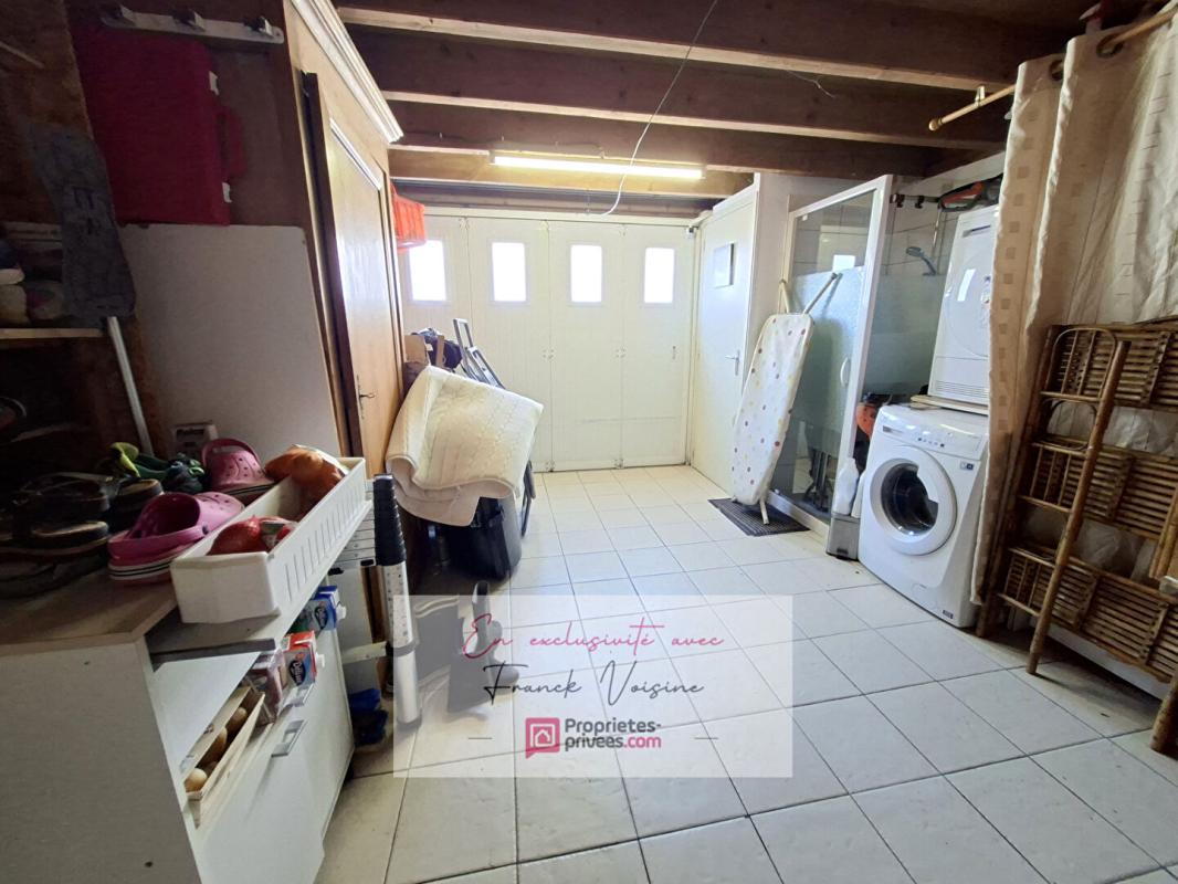LES HERBIERS A VENDRE en Exclusivité aux Herbiers, maison plain-pied de 91 m2 avec 3 chambres et 1 bureau ou chambre sur une parcelle de 436 m2 15