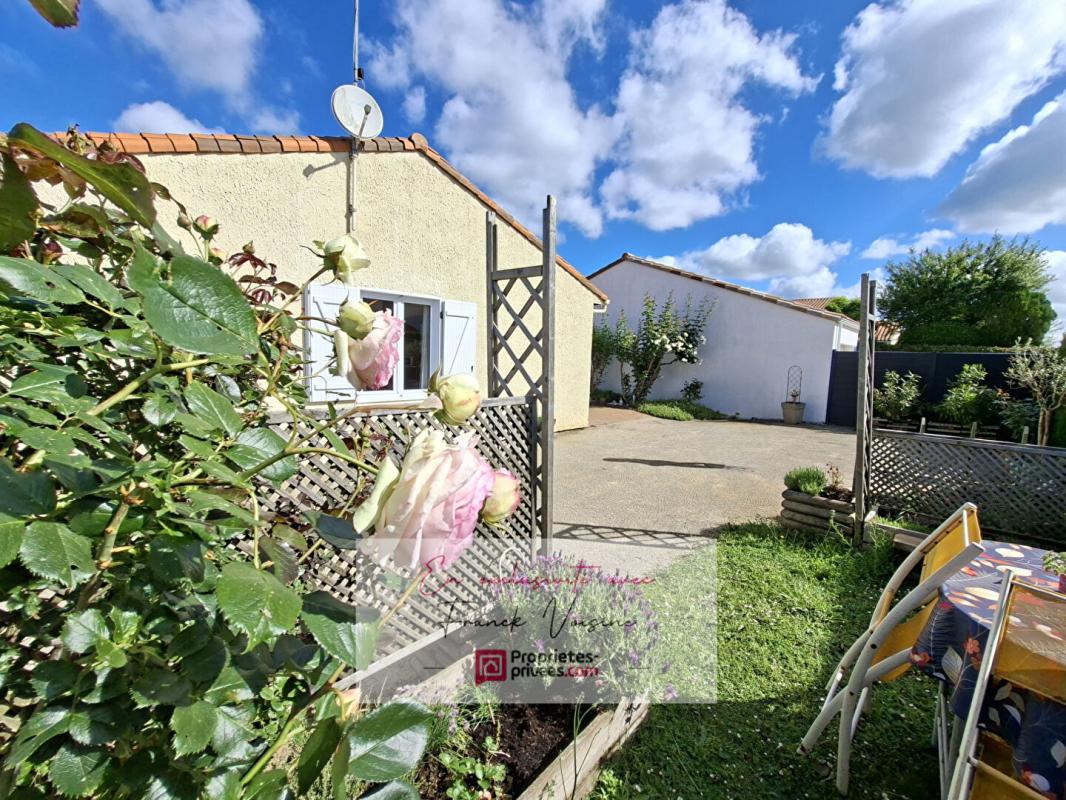 LES HERBIERS A VENDRE en Exclusivité aux Herbiers, maison plain-pied de 91 m2 avec 3 chambres et 1 bureau ou chambre sur une parcelle de 436 m2 8