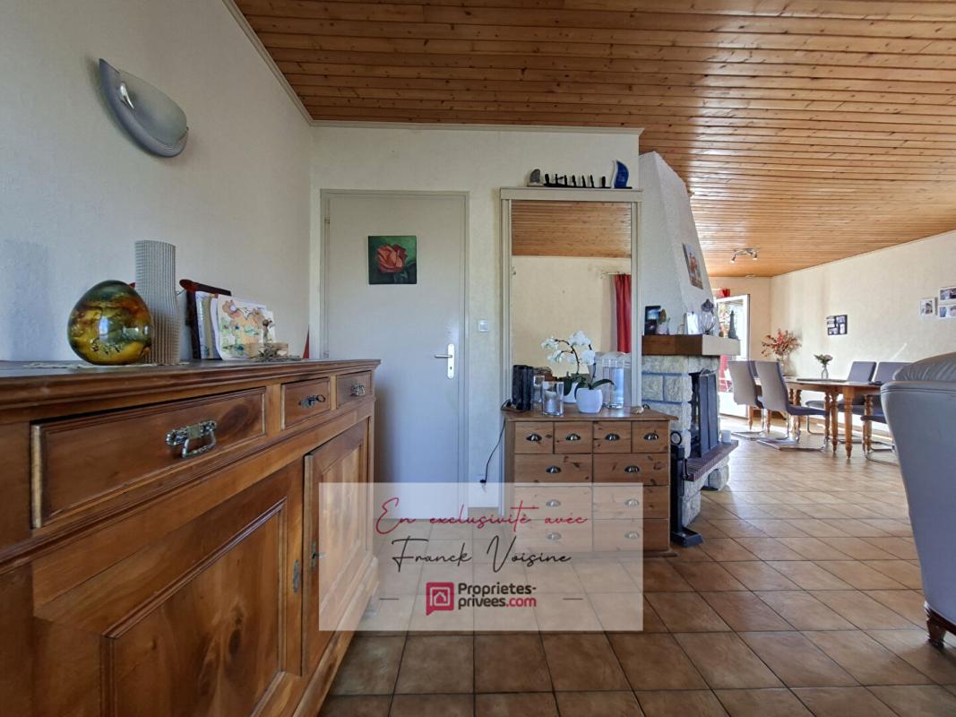 LES HERBIERS A VENDRE en Exclusivité aux Herbiers, maison plain-pied de 91 m2 avec 3 chambres et 1 bureau ou chambre sur une parcelle de 436 m2 9